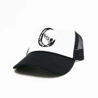 BLACK: LOGO TRUCKER HAT